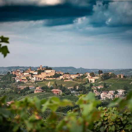 I Quattro Grappoli Panzió Neive Kültér fotó